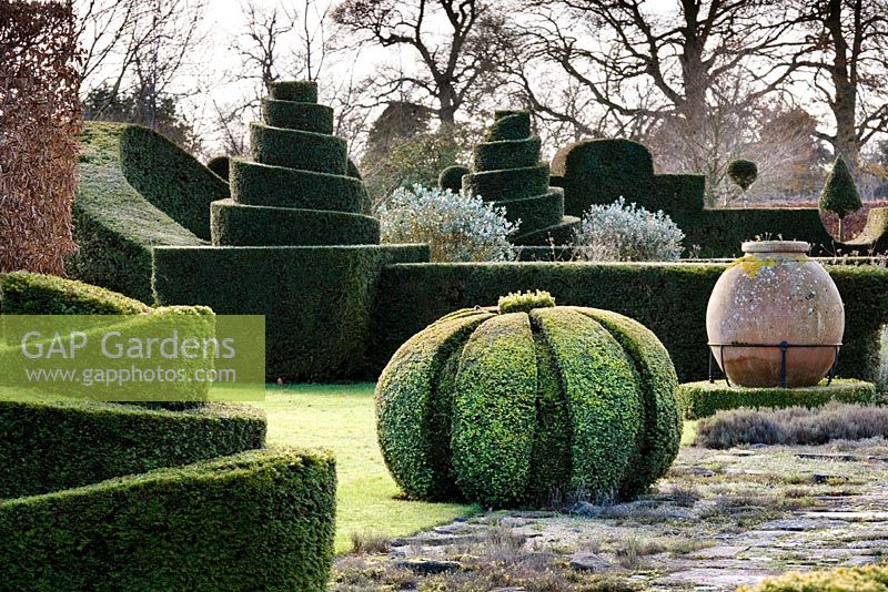 Topiary, Highgrove Garden, December 2007.     