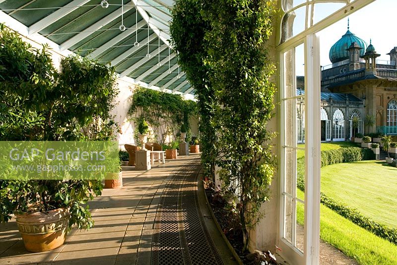 Large semi circular orangery and exotic oriental water garden with Indian style house - Sezincote, Moreton-in-Marsh, Gloucestershire