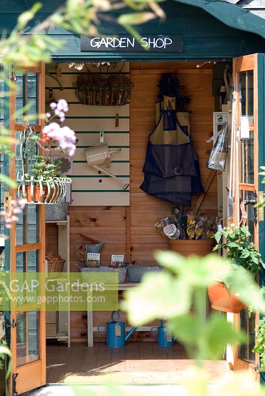 Entrance to Garden Shop - Peapod Garden Shop and Plant Centre, La Hogue Farm, Chippenham, Newmarket