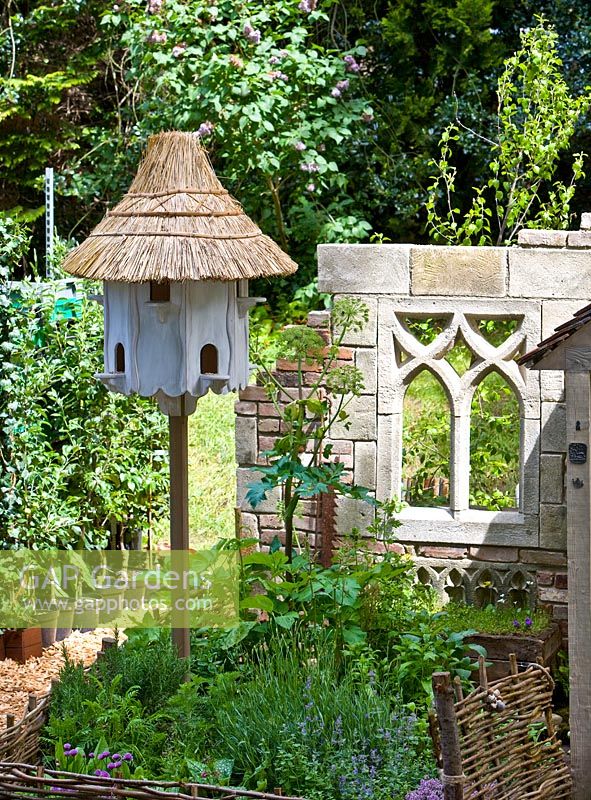 The Pilgrims Rest Garden, sponsered by 1066 Country - Silver-Gilt Flora medal winner for Courtyard Garden at RHS Chelsea Flower Show 2009 
