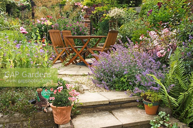 Circular patio with garden furniture 