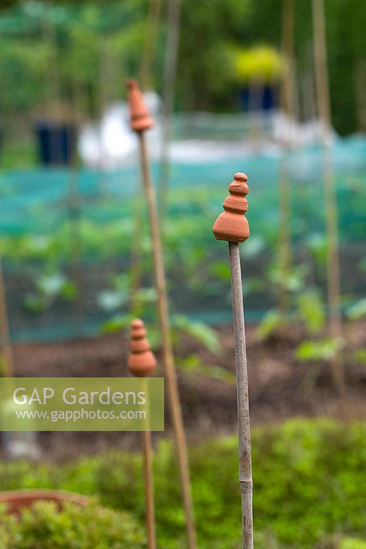 Terracotta Cane Toppers