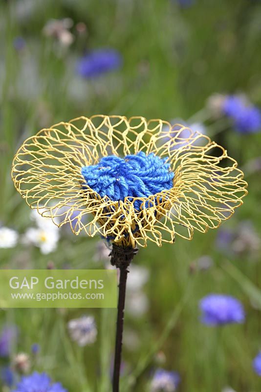 Flower sculpture in the 'Sculptillonnage' garden - Festival International des Jardins de Chaumont sur Loire, France 2011 
