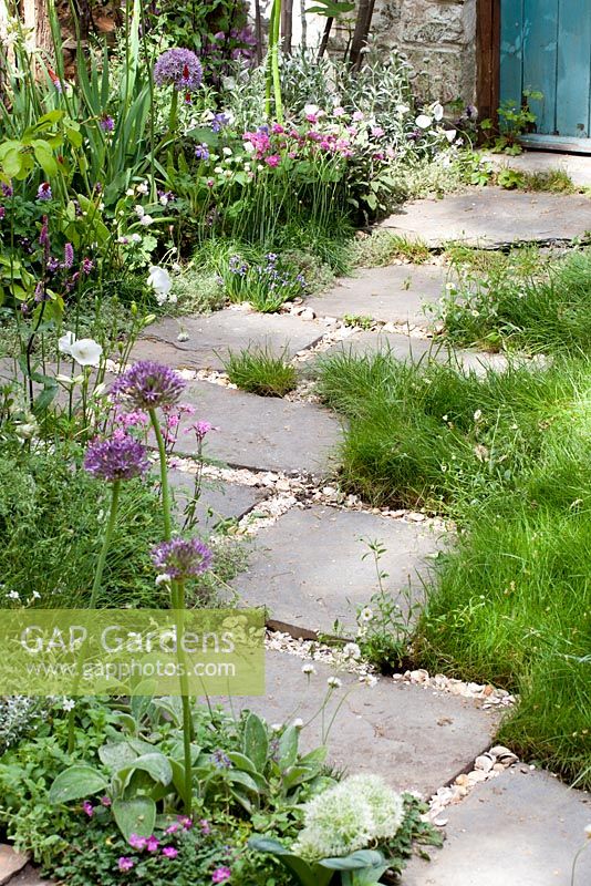 'A Postcard From Wales'  at Chelsea Flower Show 2011, design by Kati Crome and Maggie Hughes