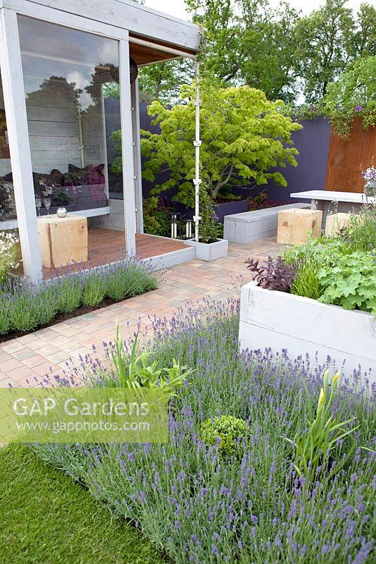 Showgarden at BLOOM 2012 Dublin. Super Garden 'Cookie and Creams Reclaimed Sanctuary'.