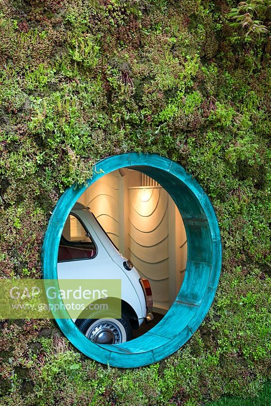 Senri-Sentei - Garage Garden at the RHS Chelsea Flower Show 2016. Designer Kazuyuki Ishihara. Mandatory credit: © Rob Whitworth