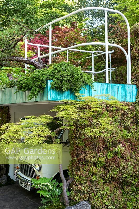 Senri-Sentei - Garage Garden at the RHS Chelsea Flower Show 2016. Designer Kazuyuki Ishihara. Mandatory credit: © Rob Whitworth