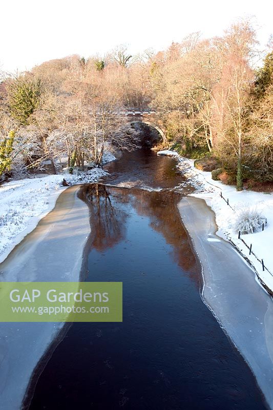 River Doon with snow in winter at Alloway, Ayrshire, Scotland. Birthplace of poet Robert Burns