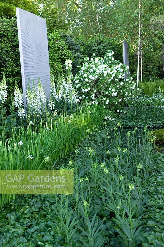 A Tribute to Linnaeus Ulf Nordfjell RHS Chelsea 2007 Gold Medal