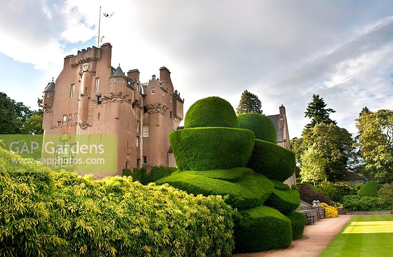 The Castle, lawns & topiary of the Upper Topiary Garden Crathes Castle (NTS)