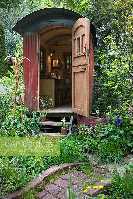 The Plankbridge Shepherd's Hut Garden Sponsor: Plankbridge Hutmakers Ltd Artisan Garden at RHS CHelsea Flower Show 2012