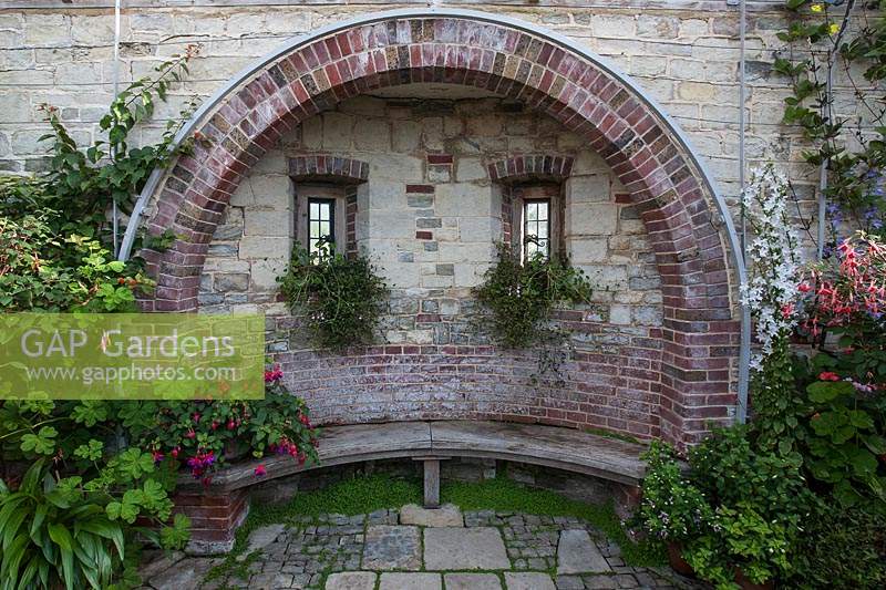 Interior alcove with seating - Parham House Glasshouse 