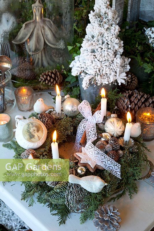 Christmas table decoration with Advent wreath 