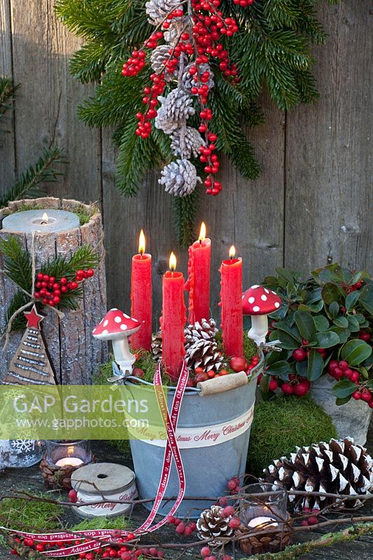 Advent arrangement in a zinc bucket 