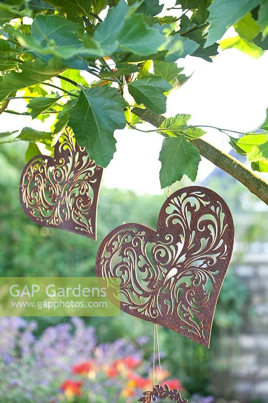 Garden decoration, metal hearts 
