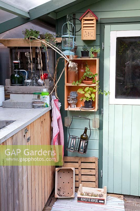 Outdoor kitchen with shelves 