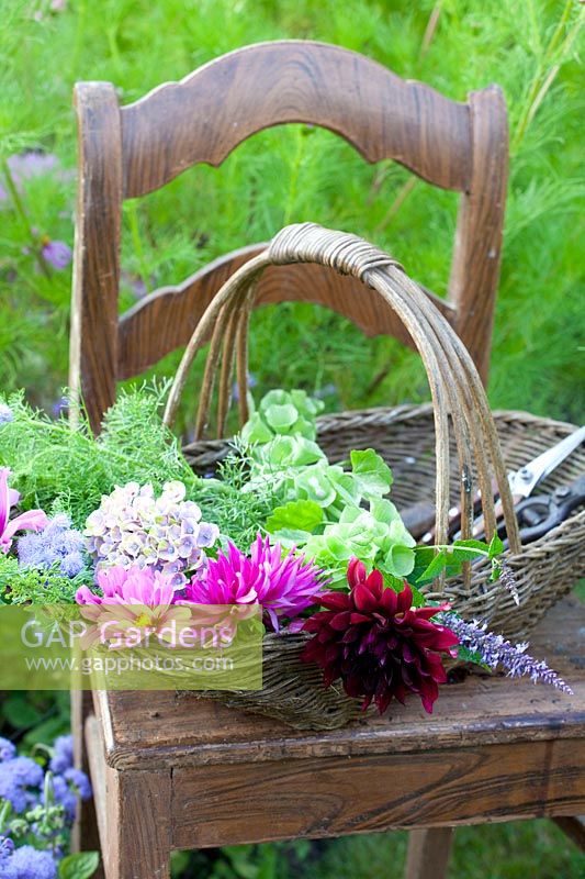 Summer flowers in a basket 