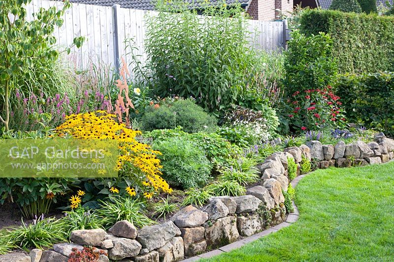 Bed bordered with stones 