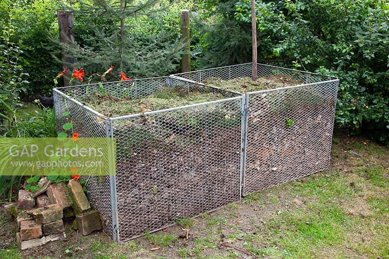 Composted grass clippings 