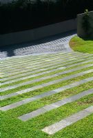 Contemporary paving with concrete strips in grass - Wentworth Road, Vaucluse, NSW, Australia
