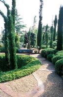 Eduardo Mencos Garden, Madrid