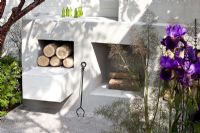 Outdoor fireplace - The Unexpected Gardener, Gold medal winner - RHS Chelsea Flower Show 2010