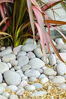 Pebbles used as a mulch