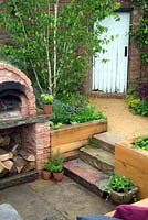 Pizza oven in the garden