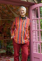 Textile artist Kaffe Fassett