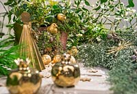 Christmas decoration in gold