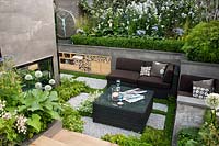 A Joy Forever garden by designer at RHS Chelsea Flower Show 2010 Kate Gould. Silver Gilt medal Urban Garden