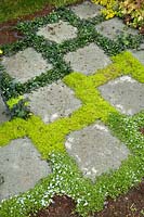 Groundcovers used as natural gap filler 