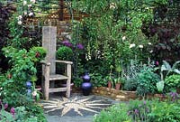 Chelsea FS 1994 Design Naila Hancock Wooden chair pebble mosaic summer May herbal physics garden sacred space