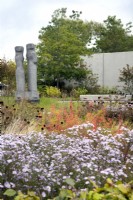 Barbara Hepworth Sculpture, Contrapuntal Forms in Hepworth Garden Wakefield.