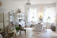 Shop in Shabby Chic, Lovely Vintage 