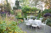 Seating in autumn, Pennisetum alopecuroides Foxtrot, Molinia arundinacea Transparent 